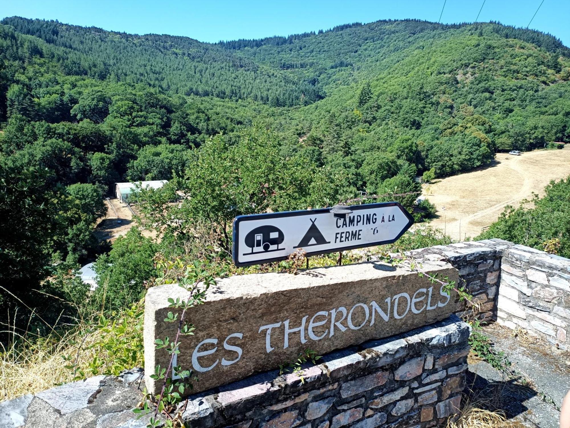 Ferme Les Therondels Saint-Pons-de-Thomieres Exterior foto